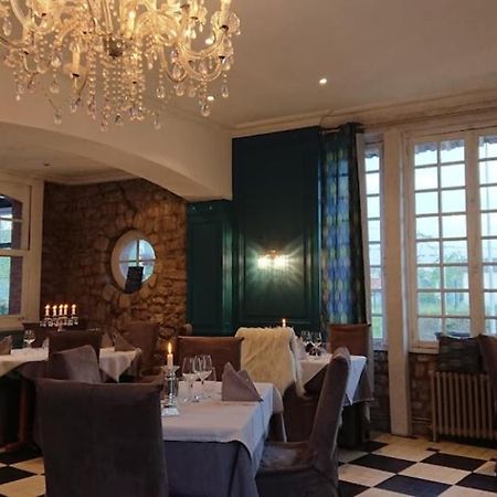 Logis Hotel Restaurant L'Auberge Normande Carentan Exterior foto